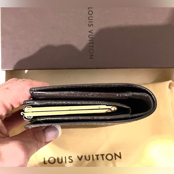 Authentic Louis Vuitton Damier Ebene Wallet - Picture 6 of 14